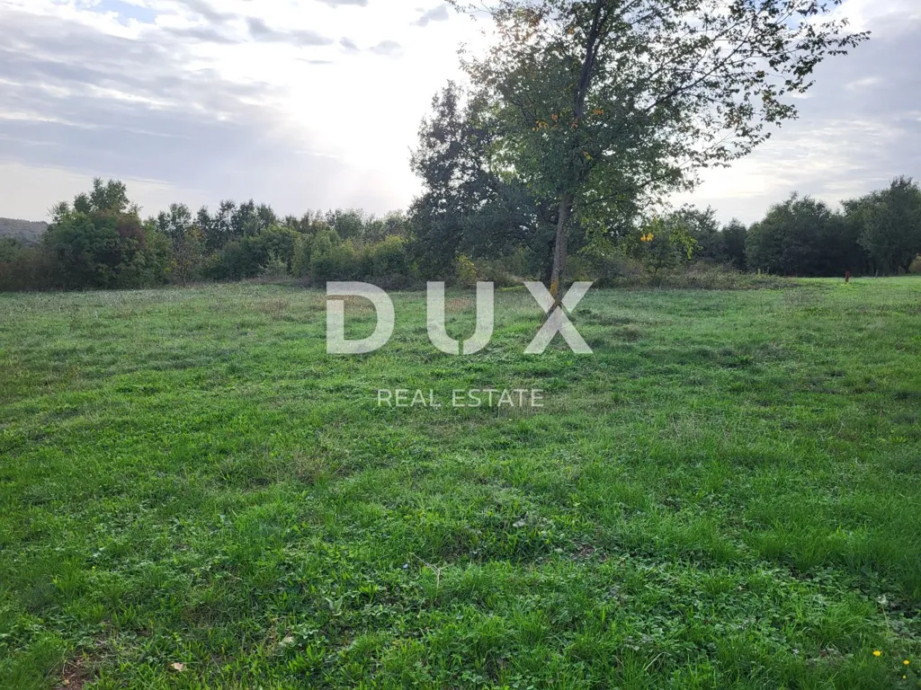 Giardino - Building Plot with Sea Access in Višnjan, Istra