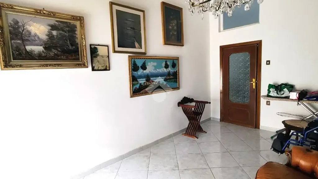 Entrée - Bright Apartment with Balcony in Foggia Centre