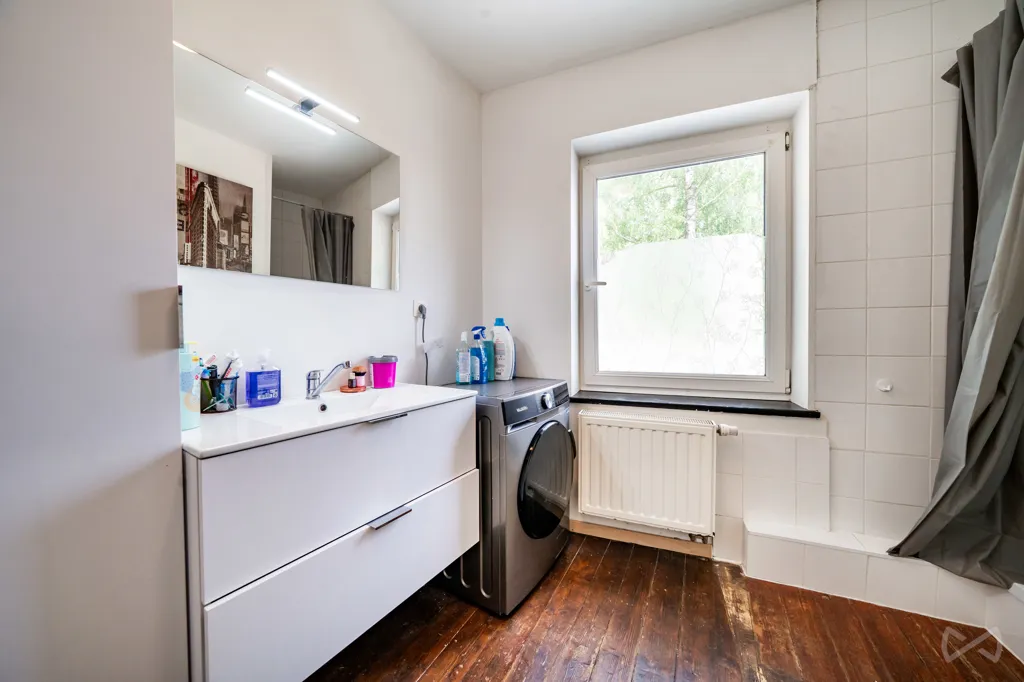 Bagni - Two-Bedroom House in Jodoigne Centre