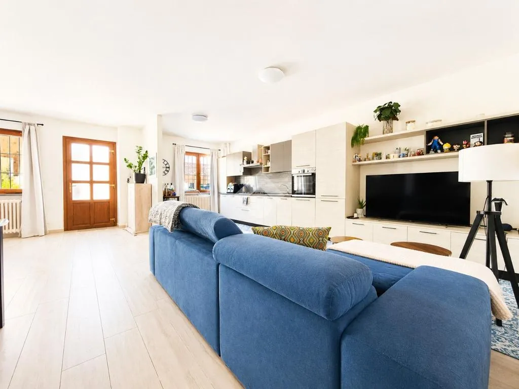 Living Room - Modernised Two-Bedroom in Palazzo Pignano