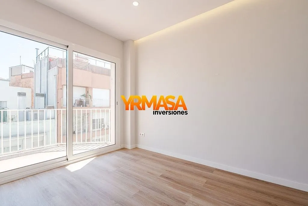 Pièces - Apartment with Balcony and Terrace in El Poble Sec