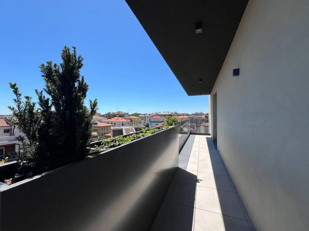Balcony - Luxury Penthouse with Rooftop in Mestre, Venice