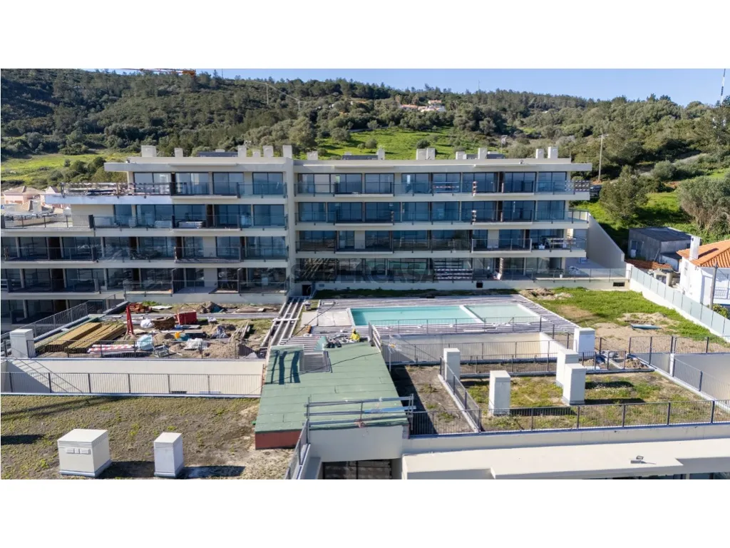 Vue aérienne - Duplex Flat with Sea View in Sesimbra