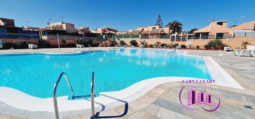 Bassein - Terraced House with Pool in Sonnenland