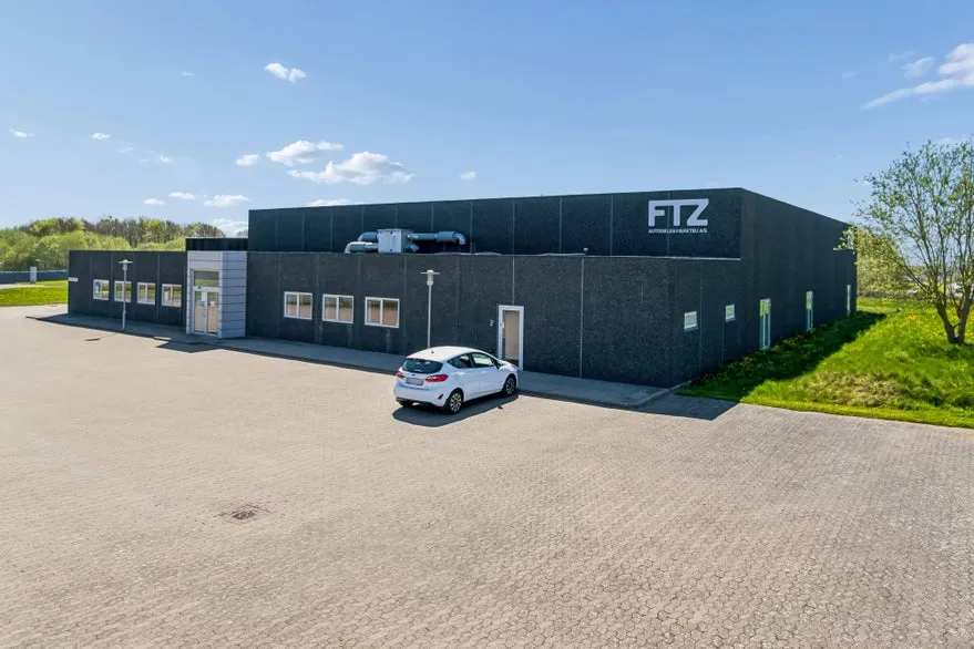 Välivaade - Warehouse with Office in Middelfart