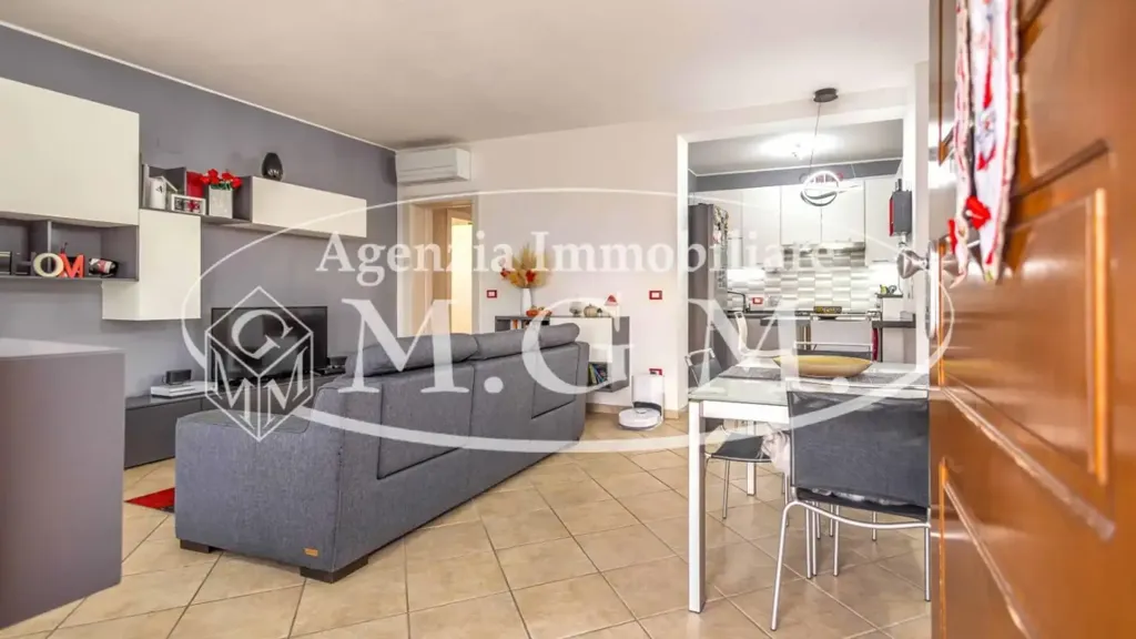 Séjour - Modernised Apartment with Mansard in Lavaiano