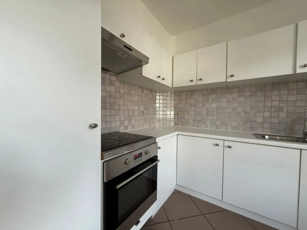 Cuisine - Appartement 2 Chambres Lumineux à Marcinelle