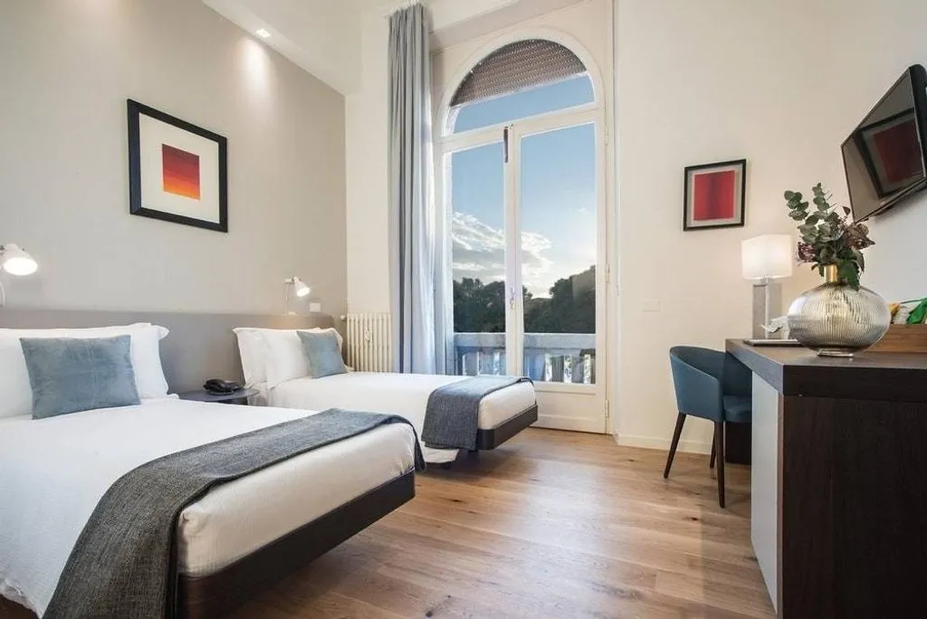 Magamistoad - 18-Bedroom Apartment with Panoramic Views in Florence