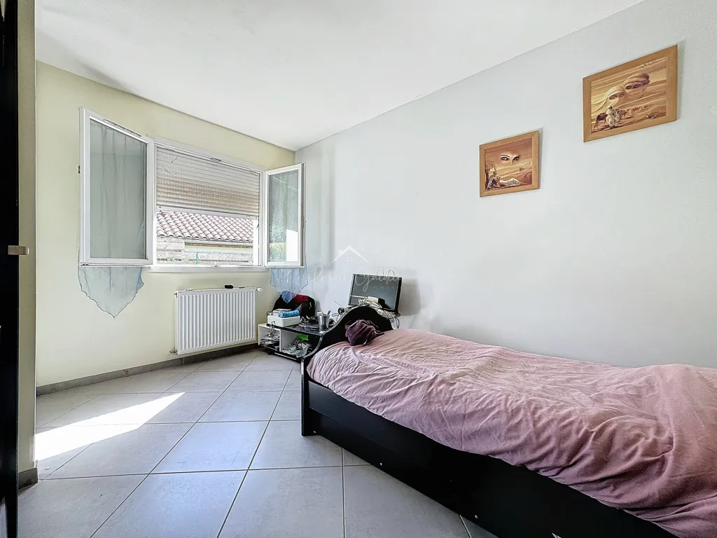 Magamistoad - Modern Villa with Terrace near Millau