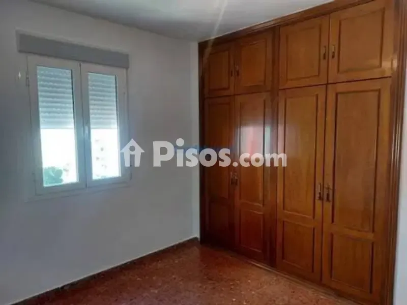 Magamistoad - Spacious Flat with Terrace in Montequinto Centre