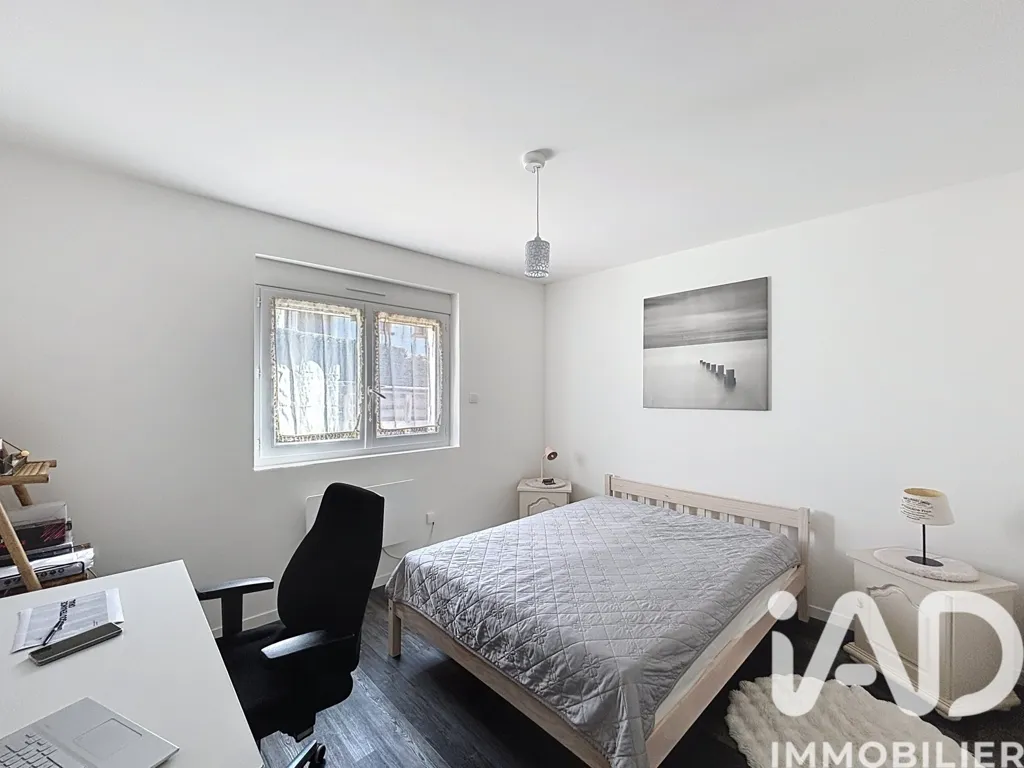 Bedrooms - Traditional House with Pool in Cousance