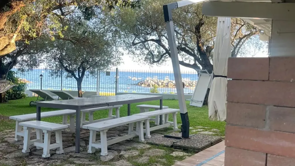 Terrasse - Rustic Villa with Sea View in Scario