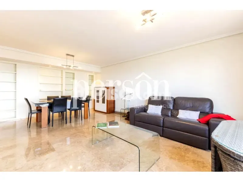 Appartement 4 chambres à ES