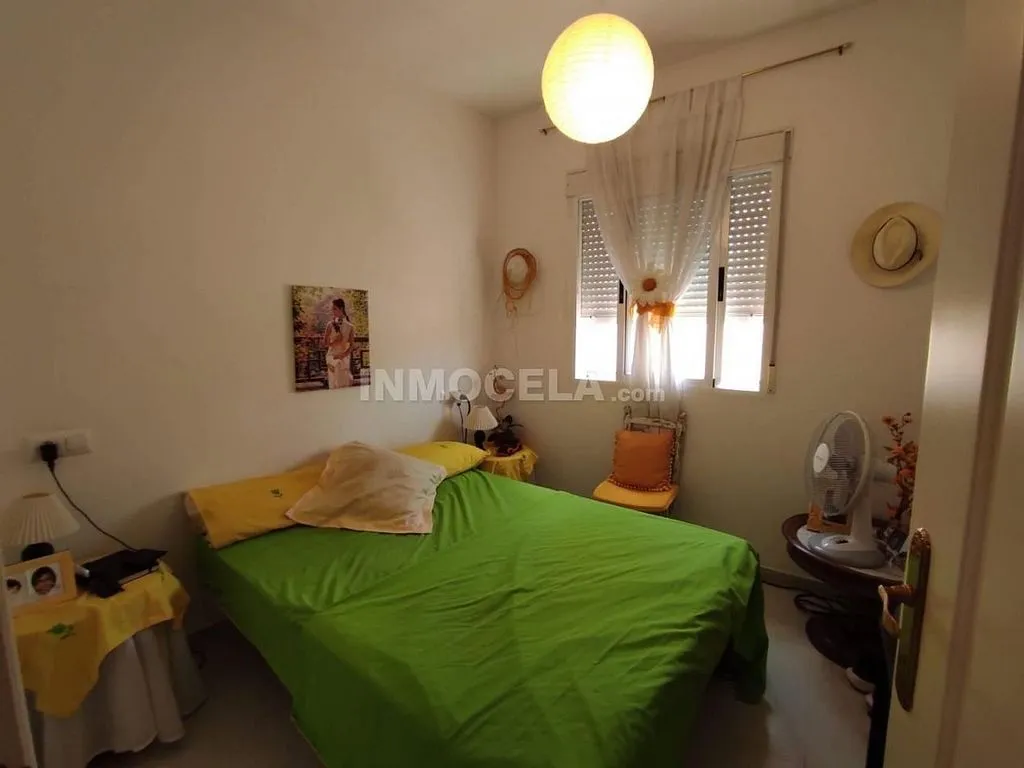 Chambres - 5-Bedroom House with Terrace in Lucar