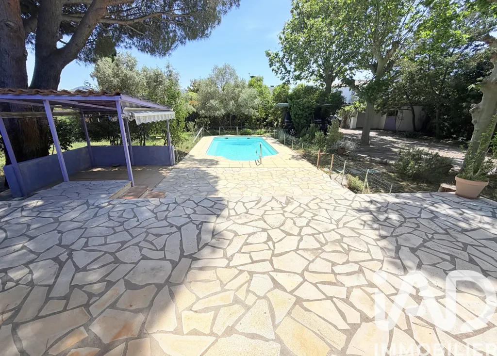 Pool - Luxury Villa with Pool in Mandelieu-la-Napoule