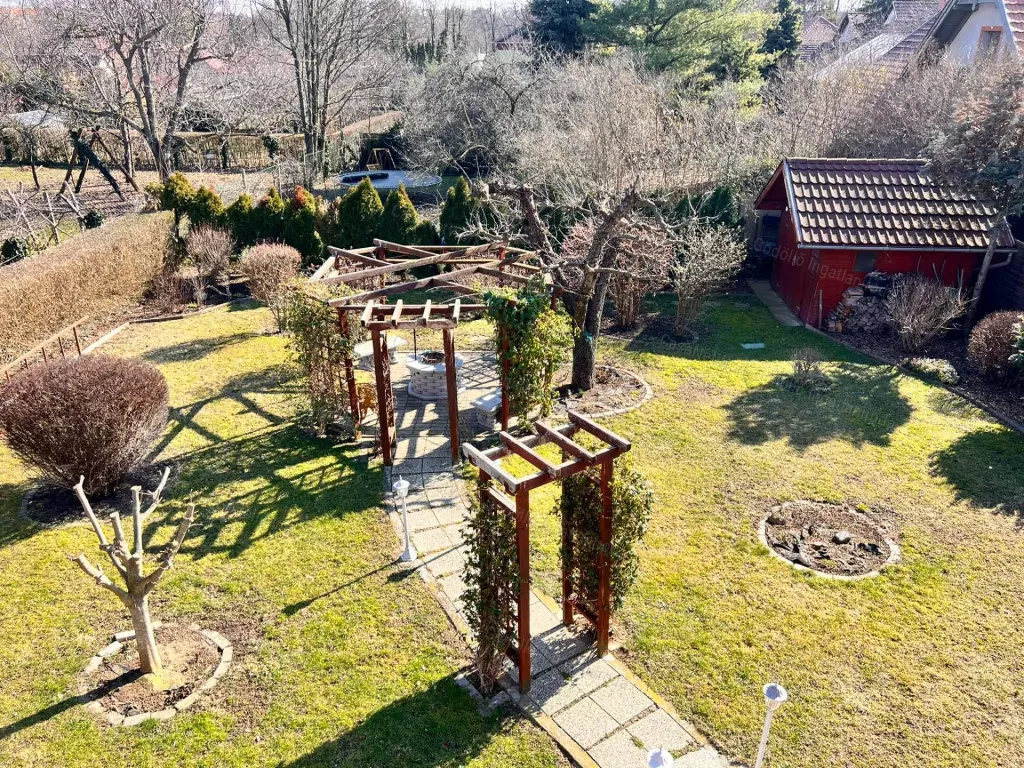 Vista aerea - Two-Unit Family House in Gödöllő
