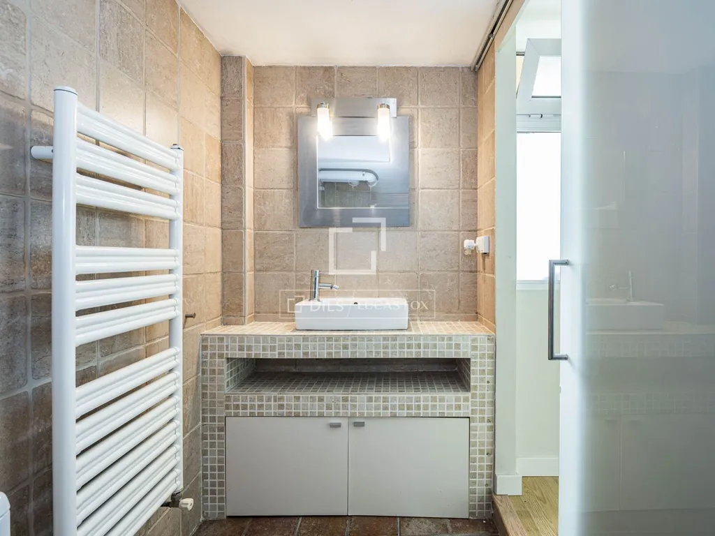 Salles de bain - Luxury Villa with Pool in Sant Cugat