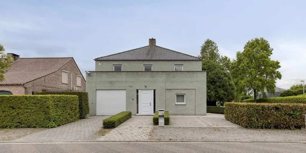 Extérieur - Maison avec Espace Bureau dans le Quartier Prisé de Hoogstraten