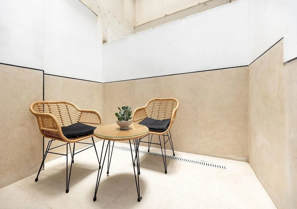 Garden - 1-Bedroom Apartment with Patio in Granada