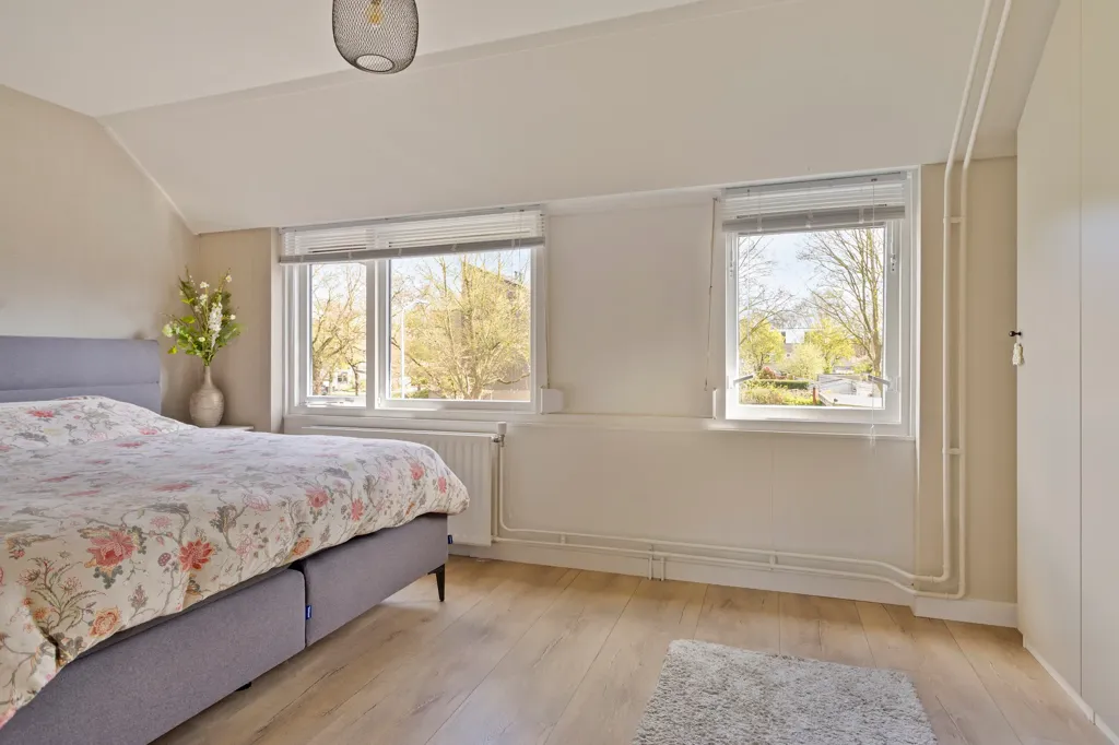 Chambres - Maison 5 pièces à Assen