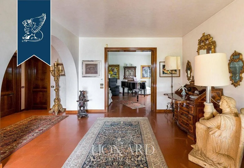 Esik - Luxury Villa with Pool in Arzignano