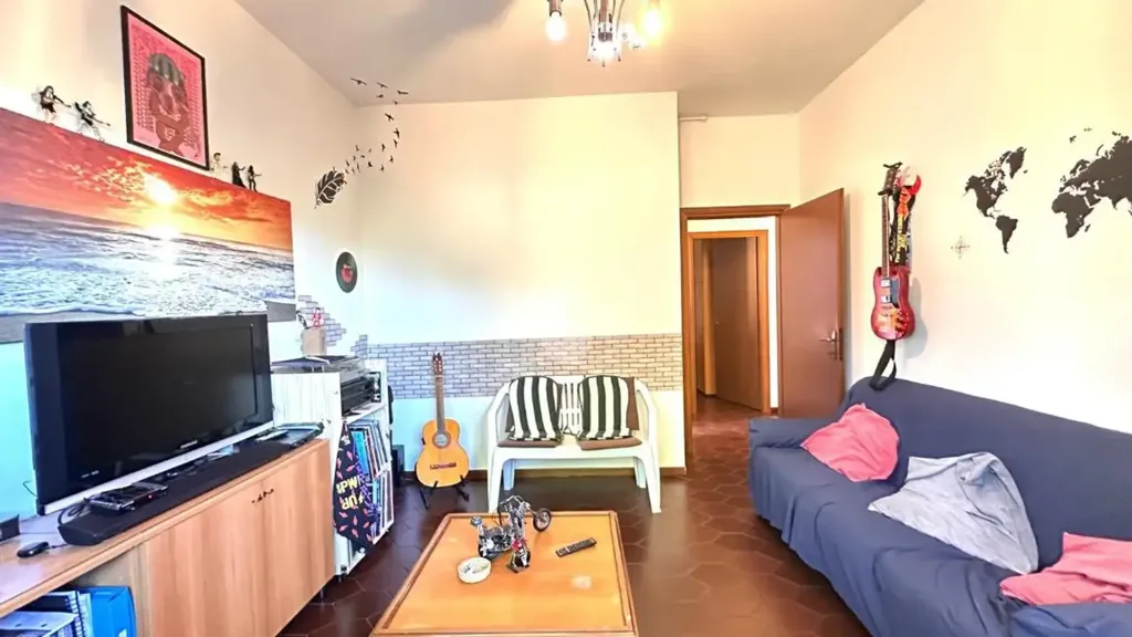 Séjour - First-Floor Apartment with Private Porch in Mozzo