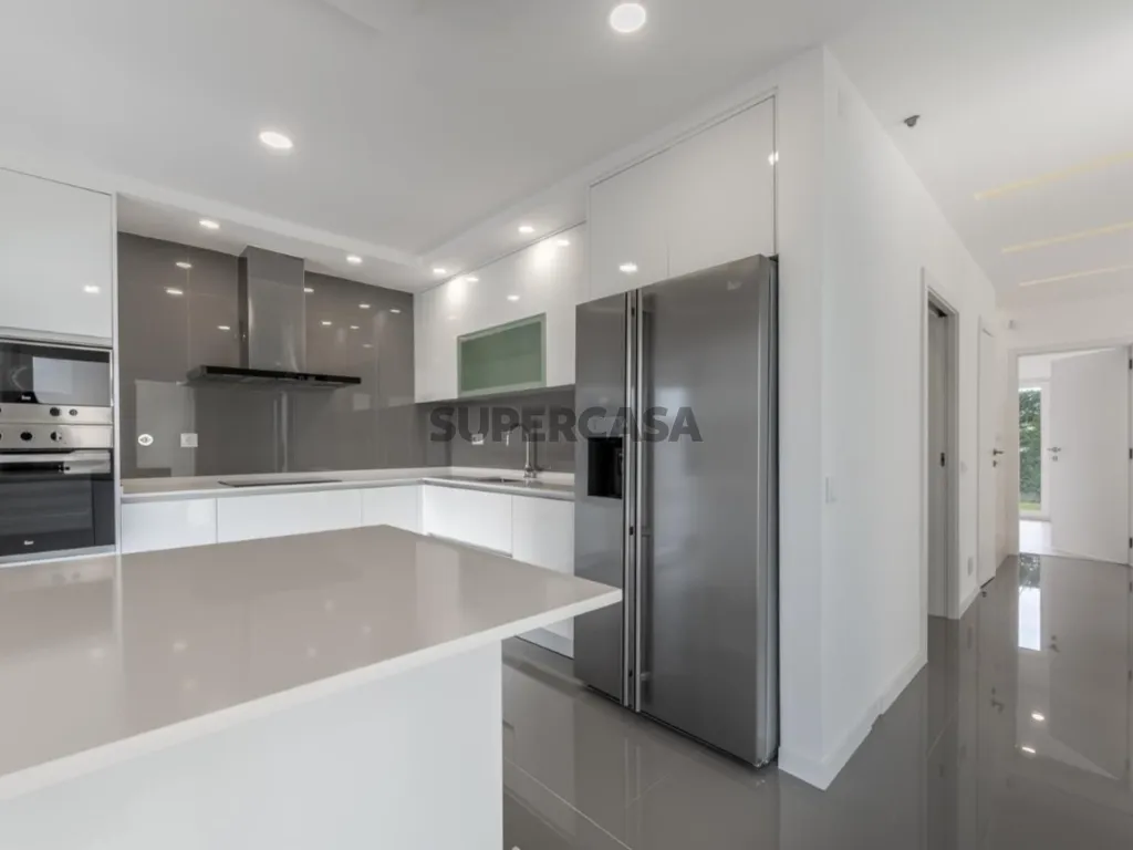 Cuisine - Contemporary Villa with Pool in Quinta dos Fóios