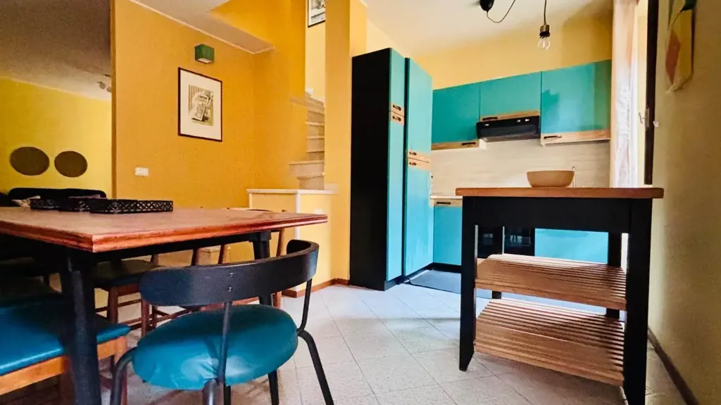 Salle à manger - Duplex Apartment with Lake View in Desenzano del Garda