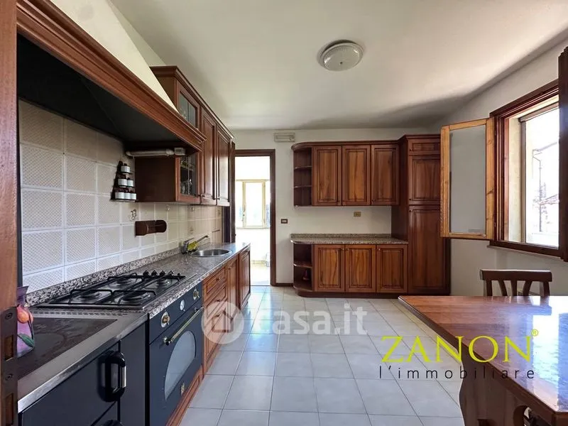 Cuisine - Bifamiliar House with Private Garden in Codroipo