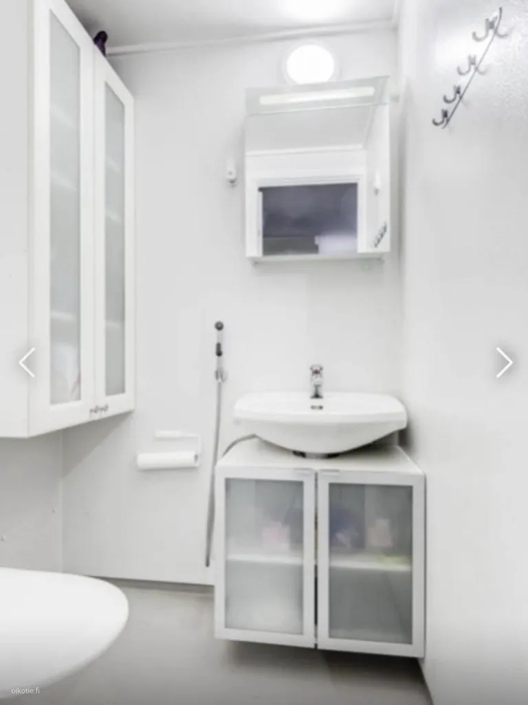 Vannitoad - Apartment with Balcony in Korso, Vantaa