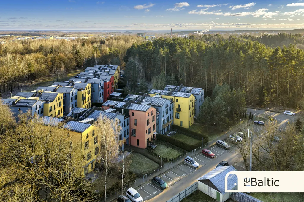 Vue aérienne - Two-Storey Apartment with Fireplace in Burbiškės