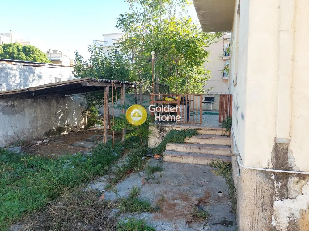 Jardin - Commercial Plot with Sea View in Eleusina Centre
