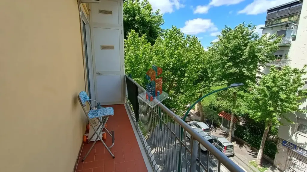 Balcone - Appartamento con due balconi a Napoli