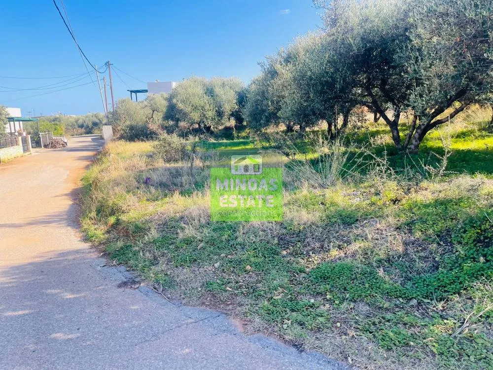 Aed - Corner Plot with Sea View in Tavronitis