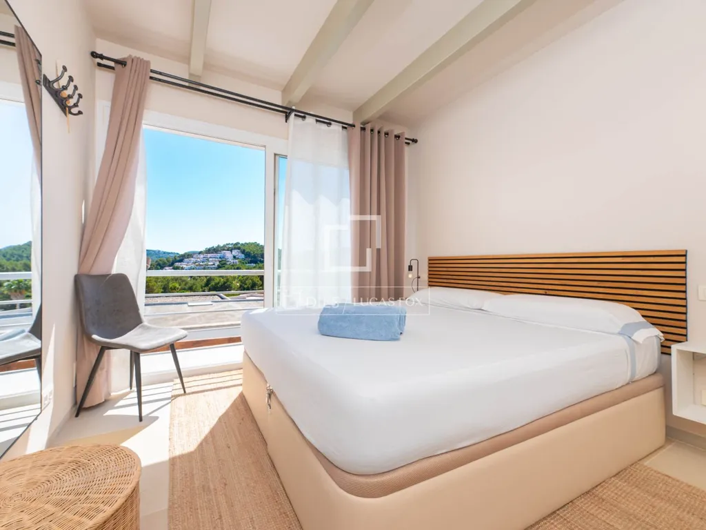 Magamistoad - Renovated Townhouse Near Beach in Cala Llonga