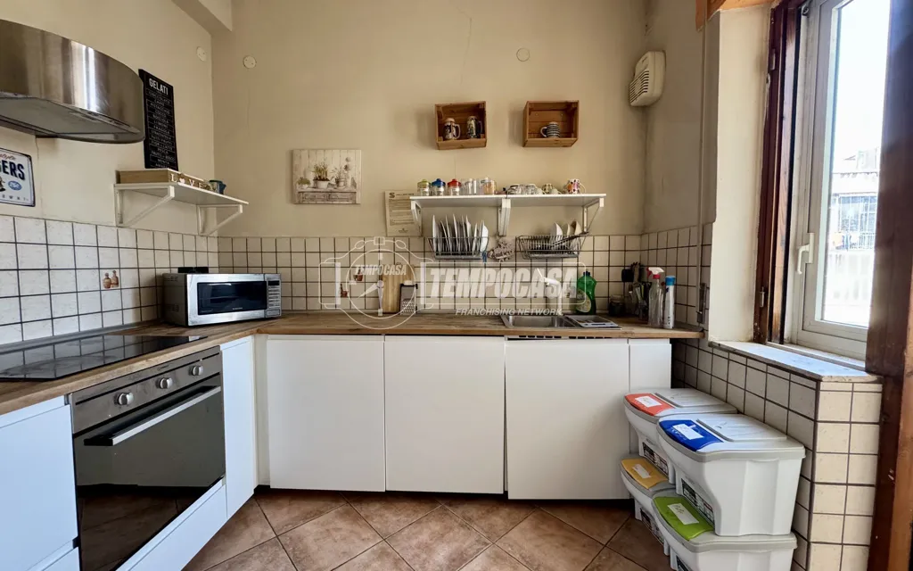 Kitchen - Apartment with Balcony in Caserta Centre