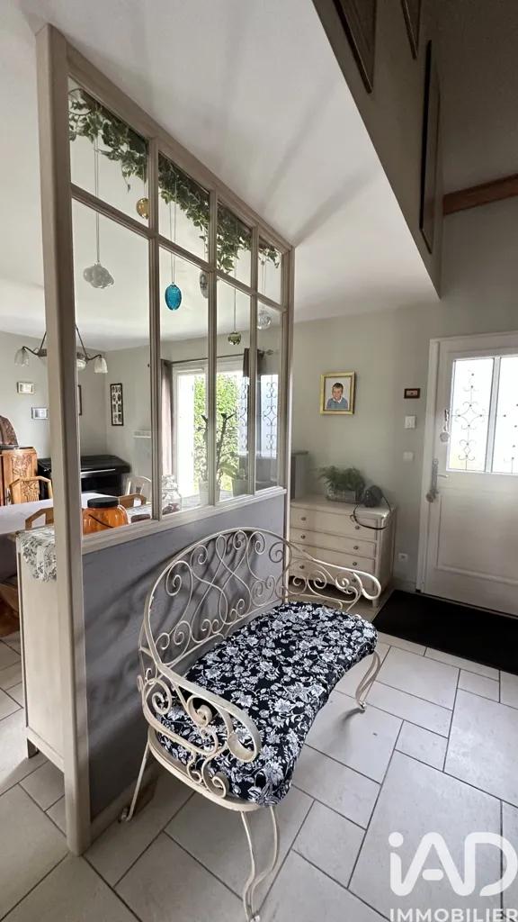 Séjour - Maison traditionnelle avec parc à Bourron-Marlotte