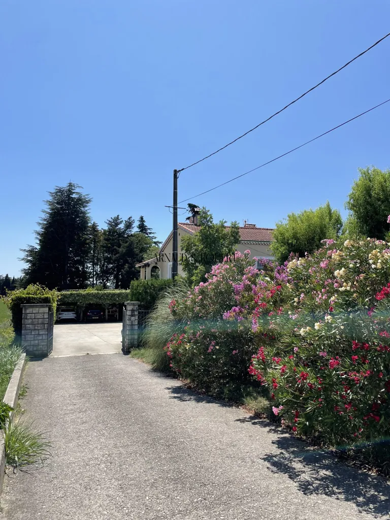 Extérieur - Villa avec Piscine à Savasse