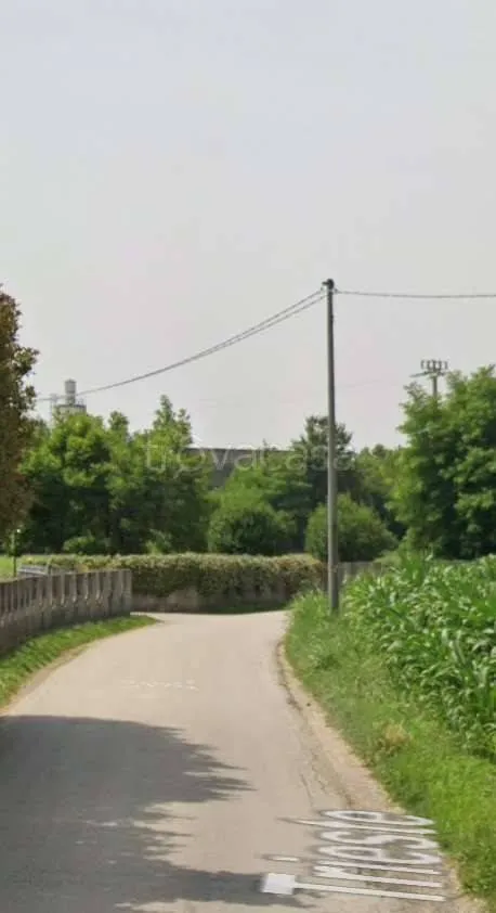Välivaade - Independent House with Garage in Grantorto