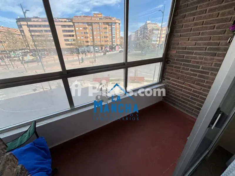 Rõdu - Apartment with Balcony near Albacete Fair