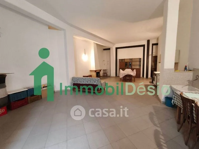 Elutuba - Apartment with Balcony and Garden in Picerno