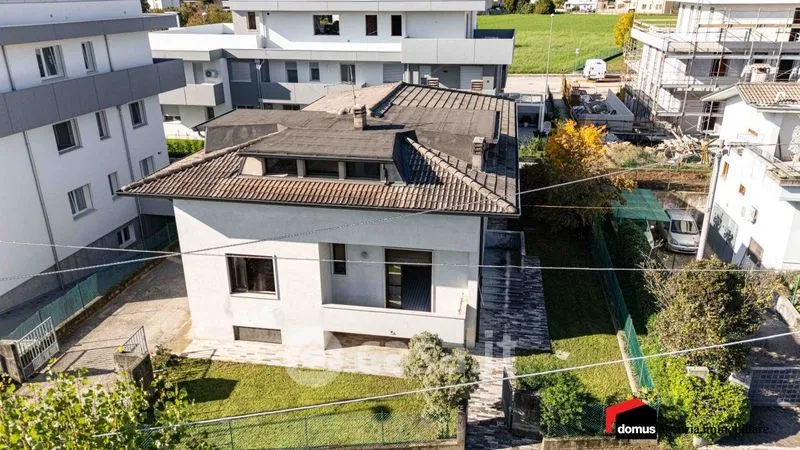 Vue aérienne - Semi-detached Villa with Garden in Thiene Centre