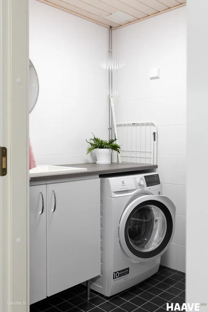 Utility Room - Modernised Flat with Sauna in Uusiniitty
