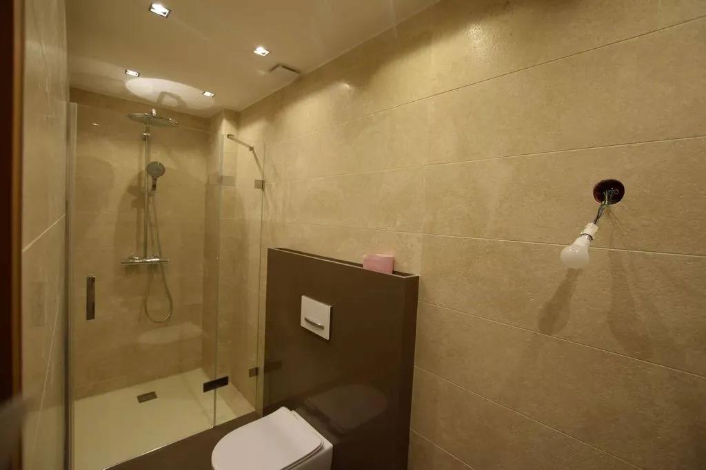 Vannitoad - Luxury Villa with Pool in Antibes