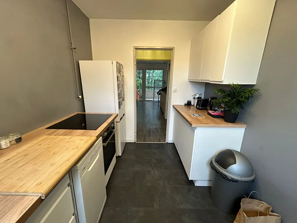Cucina - Furnished Flat with Balcony in Poitiers