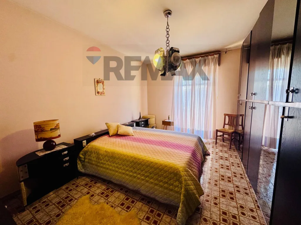 Chambres - Spacious Apartment with Balcony in Ragusa