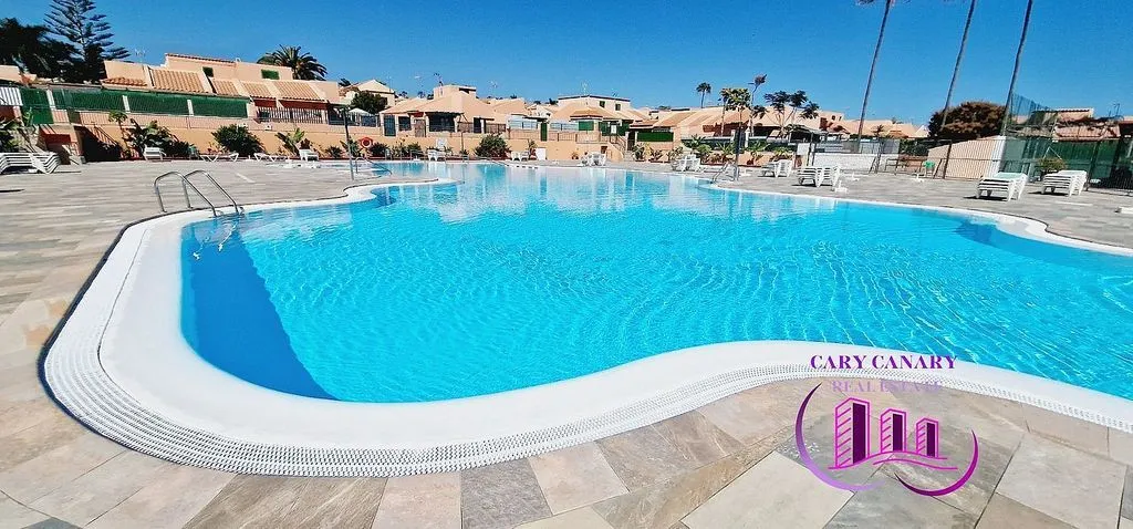 Bassein - Terraced House with Pool in Sonnenland