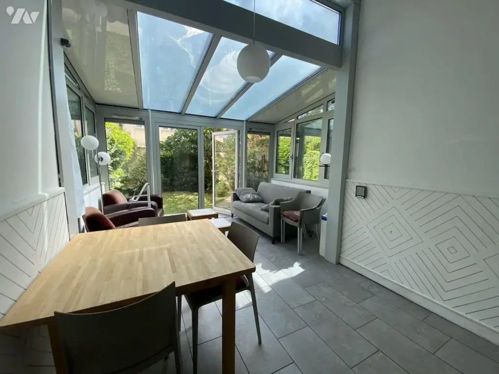 Salle à manger - Maison à Deux Logements avec Jardin à Nansouty, Bordeaux