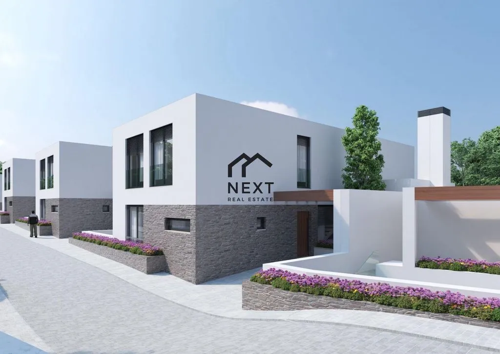 Luxury Villa with Pool in Murches, Cascais