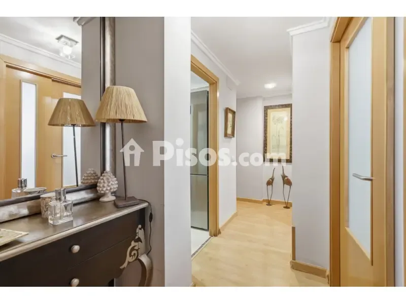 Entrée - Duplex Apartment with Terrace in Xirivella